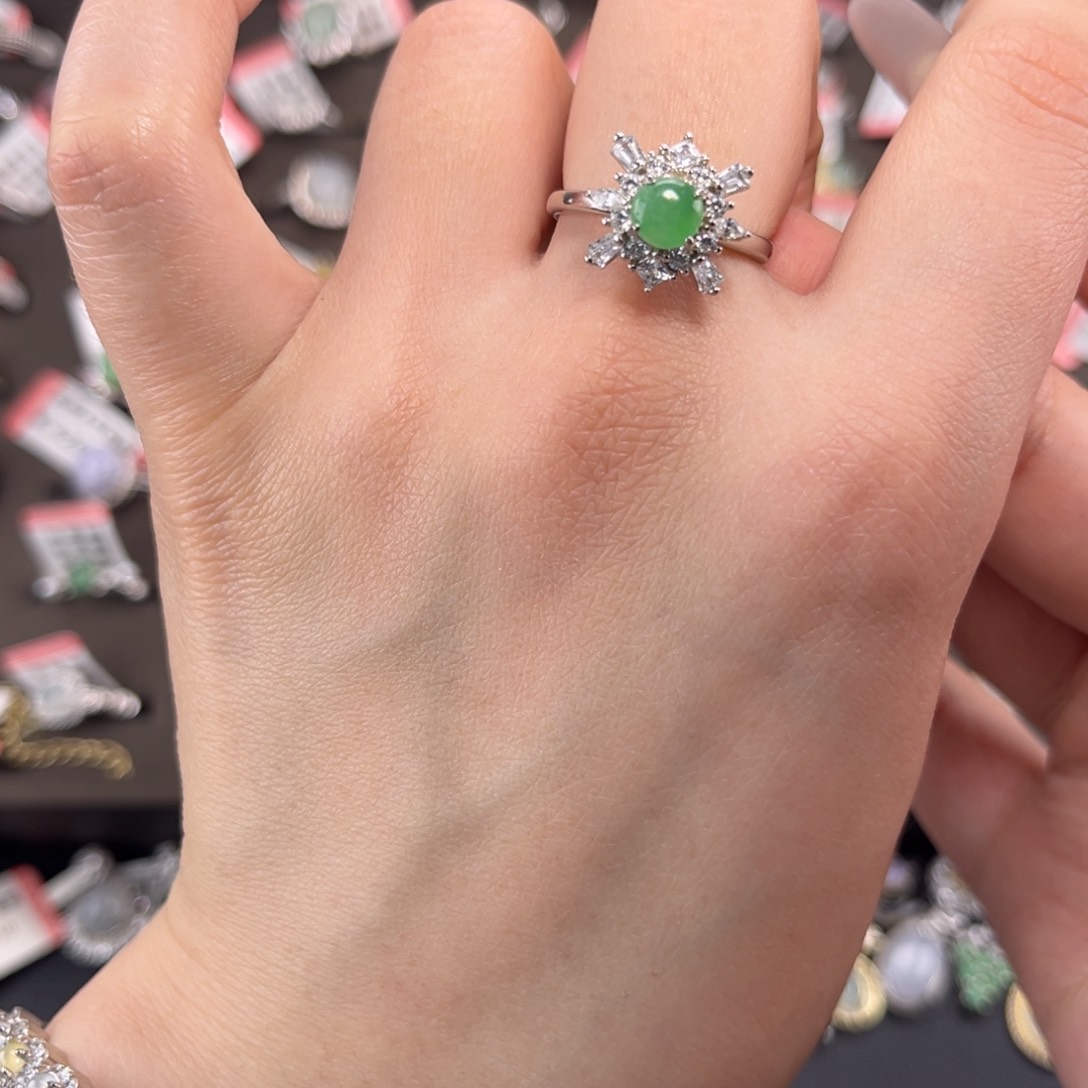 翡翠戒指银S925镶嵌666888