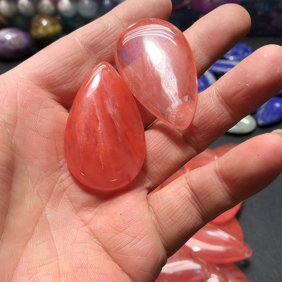 未镶嵌手串玛瑙/玉髓两个吊坠