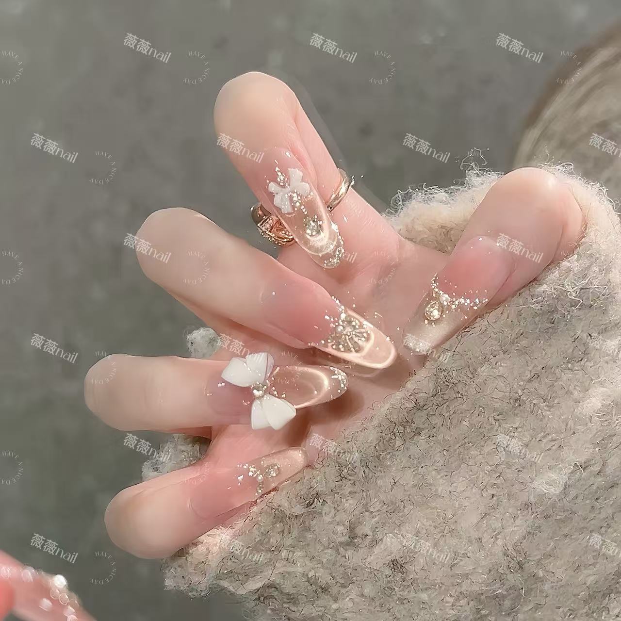 【金色恋人】法式小香风蝴蝶结穿戴甲立体显白可拆卸高级感美甲