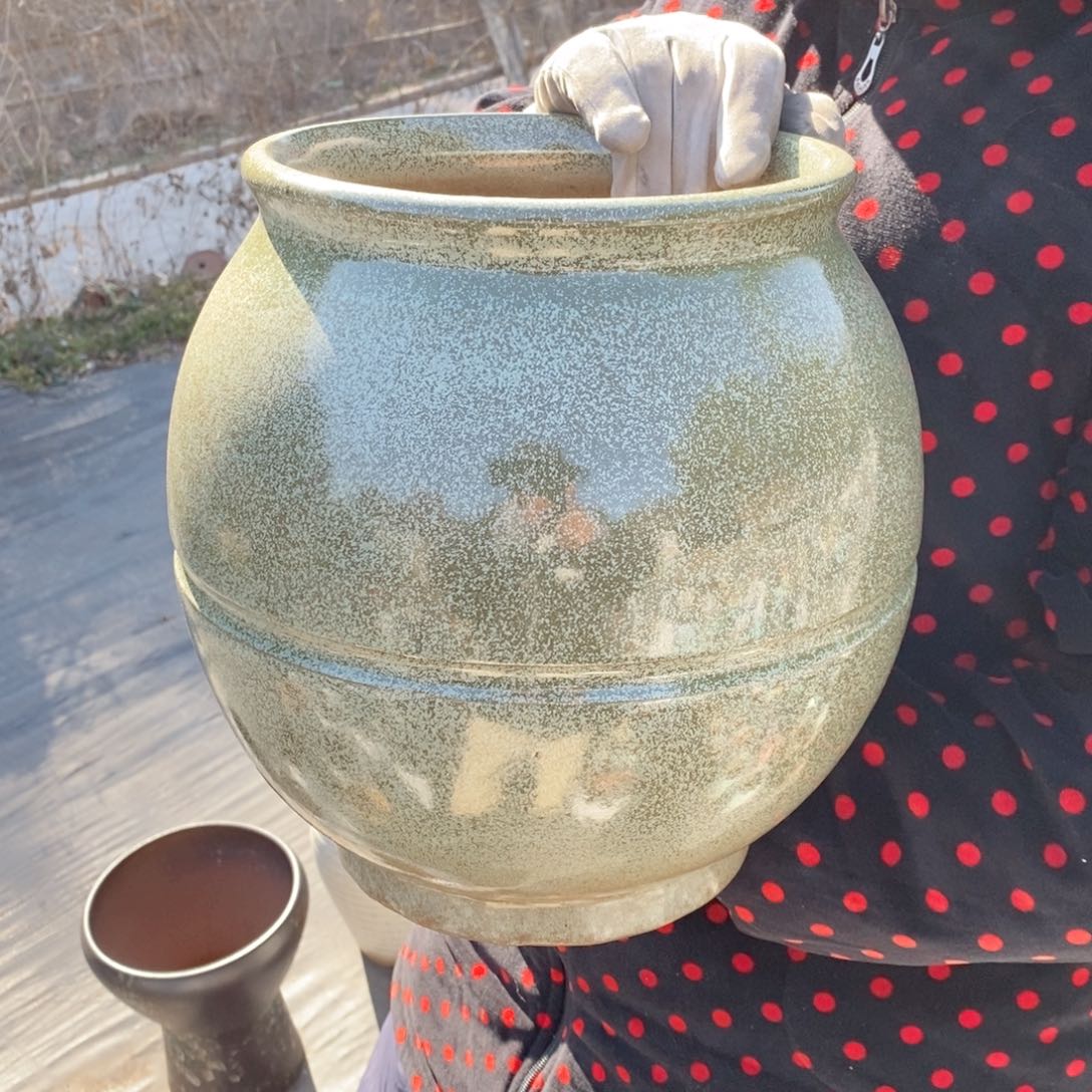 红陶口20高28～～～