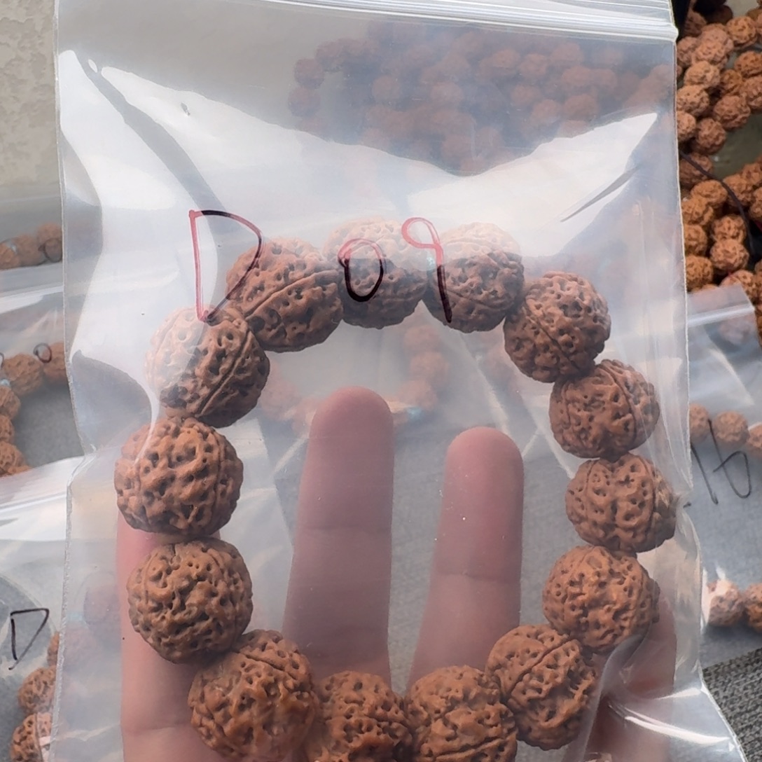 金刚菩提手串编号D09