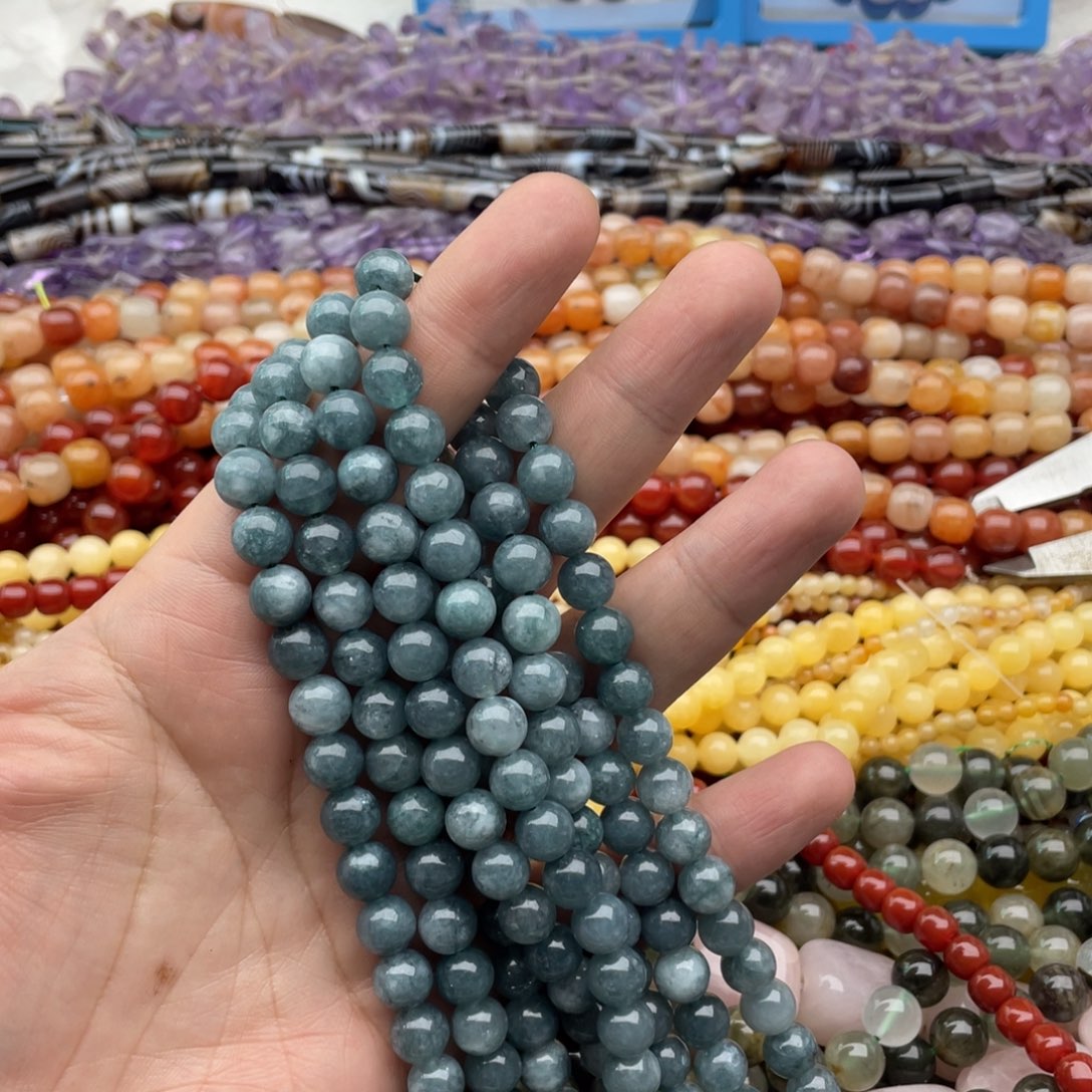 玛瑙/玉髓珠宝半成品未镶嵌一条装8mm蓝英石圆珠