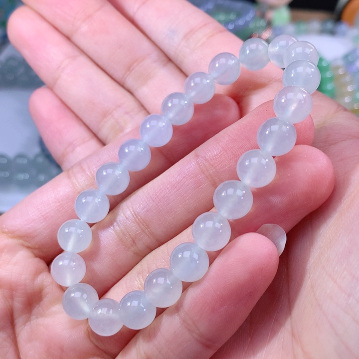 翡翠手链未镶嵌翡翠