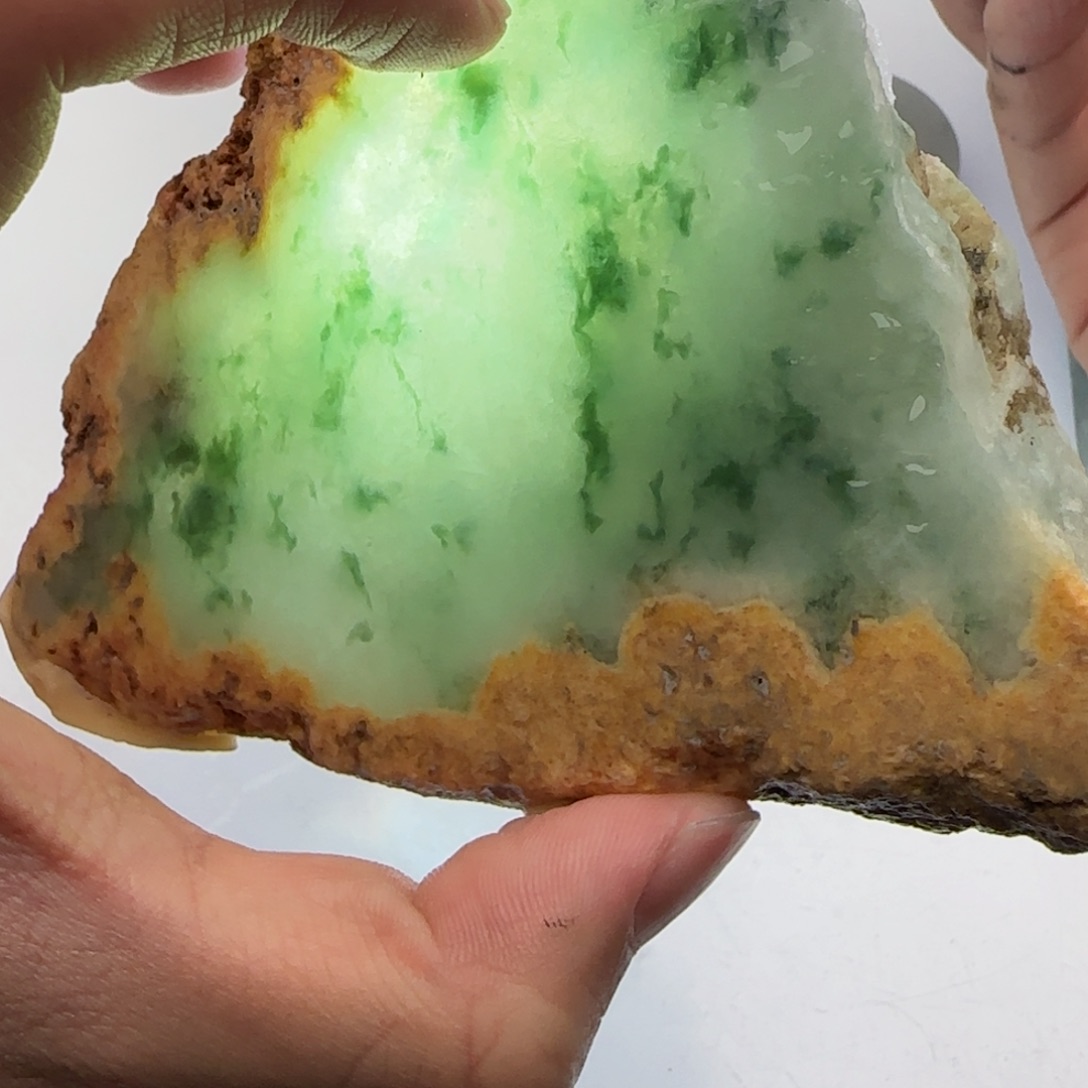 翡翠挂件未镶嵌海**空