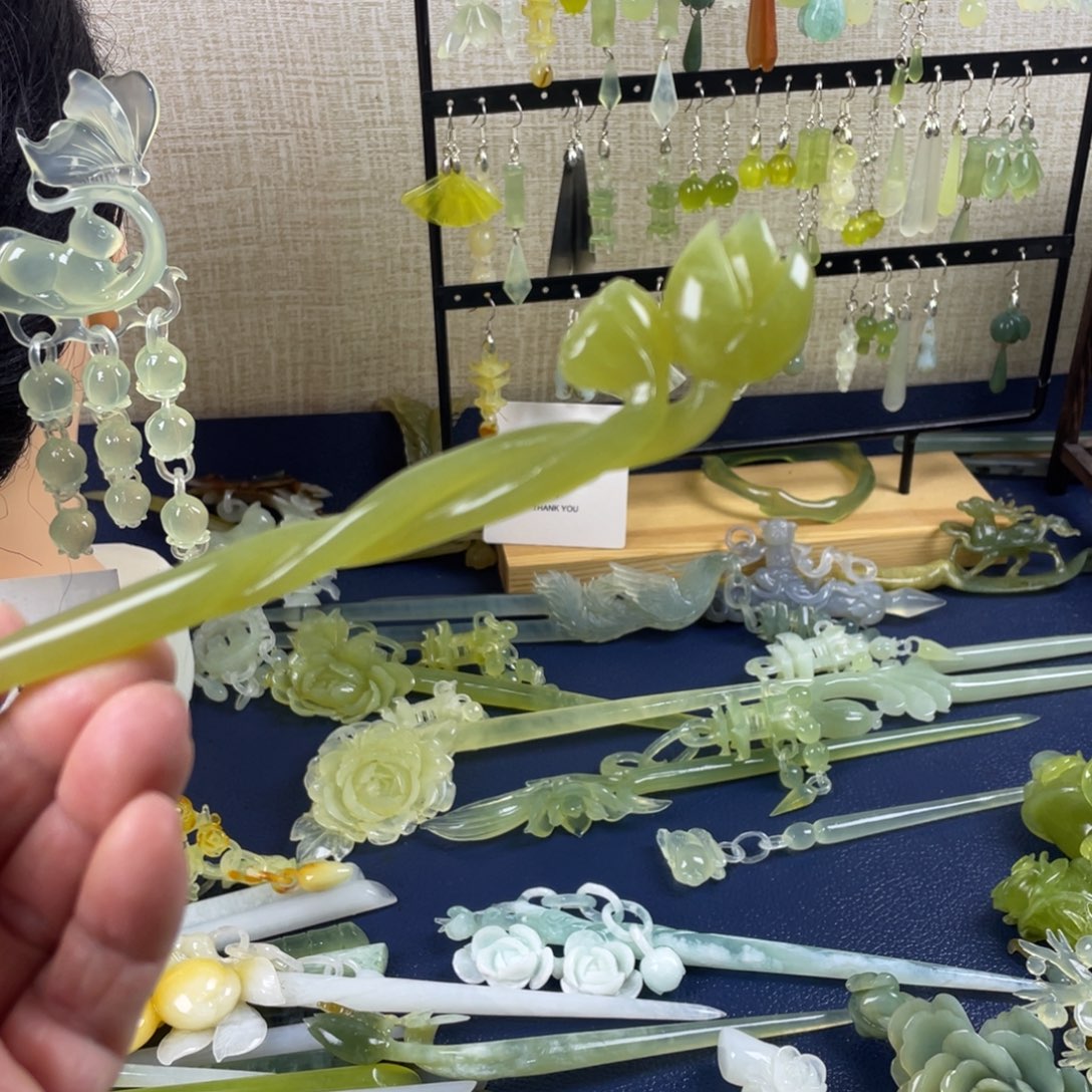 未镶嵌蛇纹石玉发饰