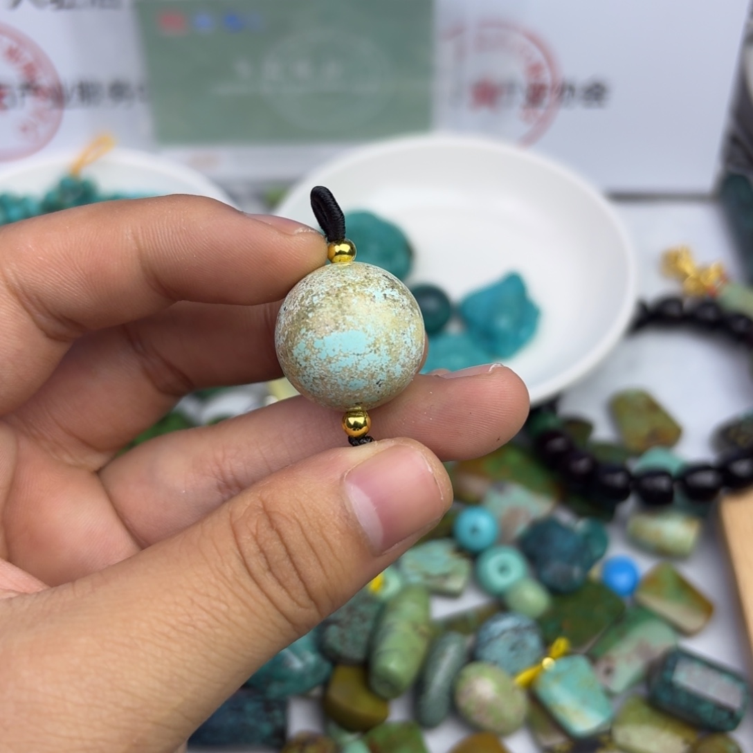南红玛瑙未镶嵌绿松石