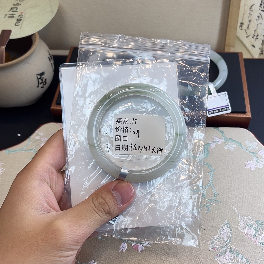 石英质玉未镶嵌手镯77