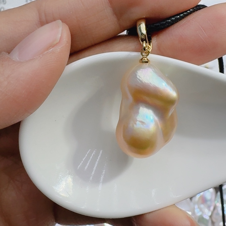 未镶嵌淡水珍珠颈饰