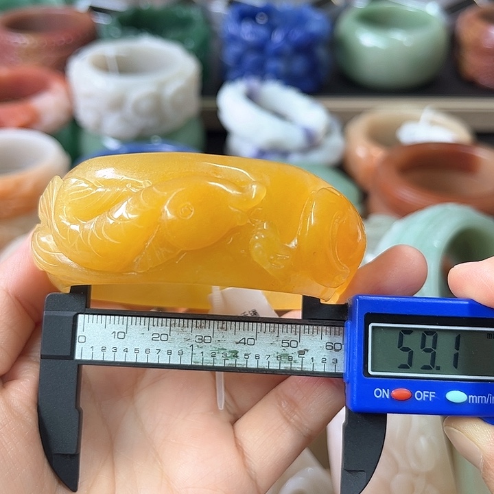 石英质玉手镯未镶嵌*️****