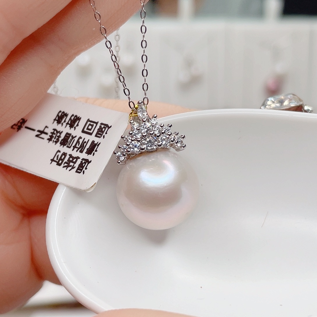 淡水珍珠吊坠(赠链)合金