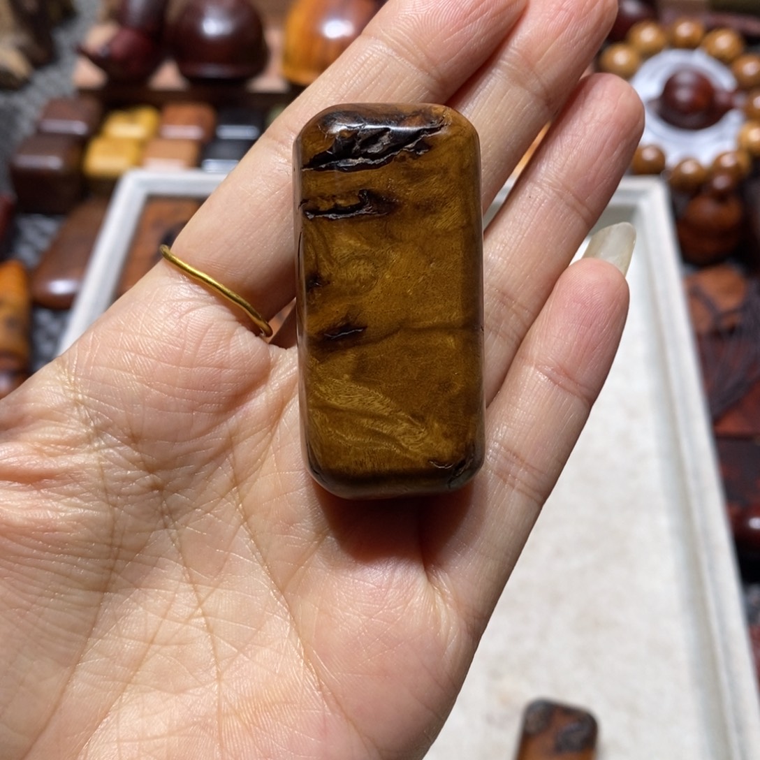 黑***剧木枣木瑕疵木块一个