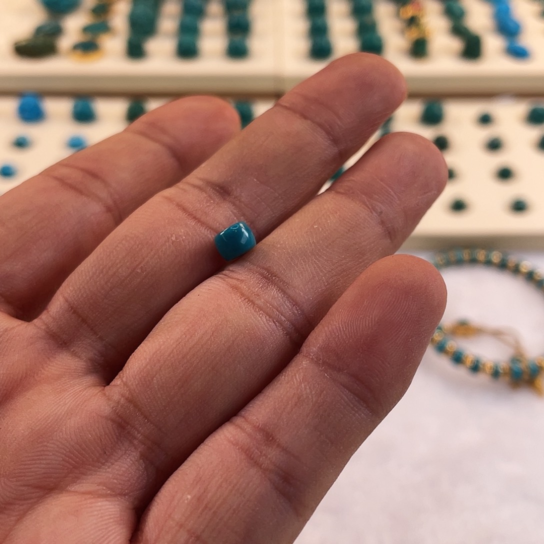 绿松石未镶嵌耳饰