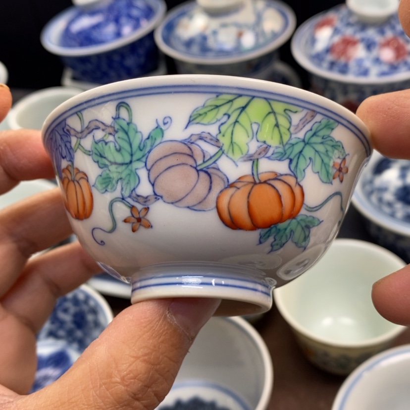 【闪购商品】景德镇青花斗彩主人杯