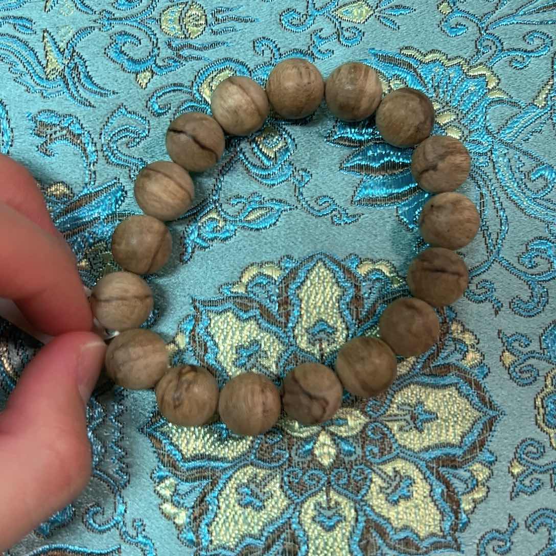 沉香手串菩萨奇野料1.3圆珠单圈11克+发货一条