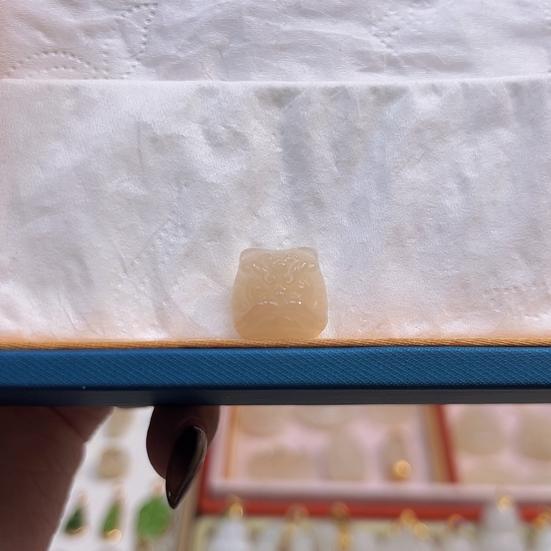 和田玉未镶嵌吊坠(不含链)