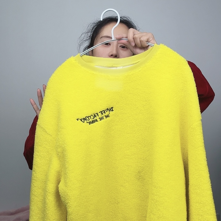 漂亮妹妹的漂亮美衣服微瑕