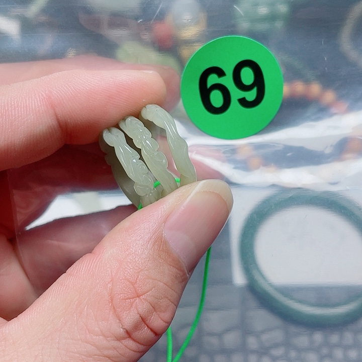 和田玉戒指未镶嵌