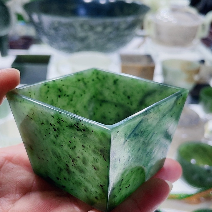 和田玉（碧玉）挂件未镶嵌能****抹