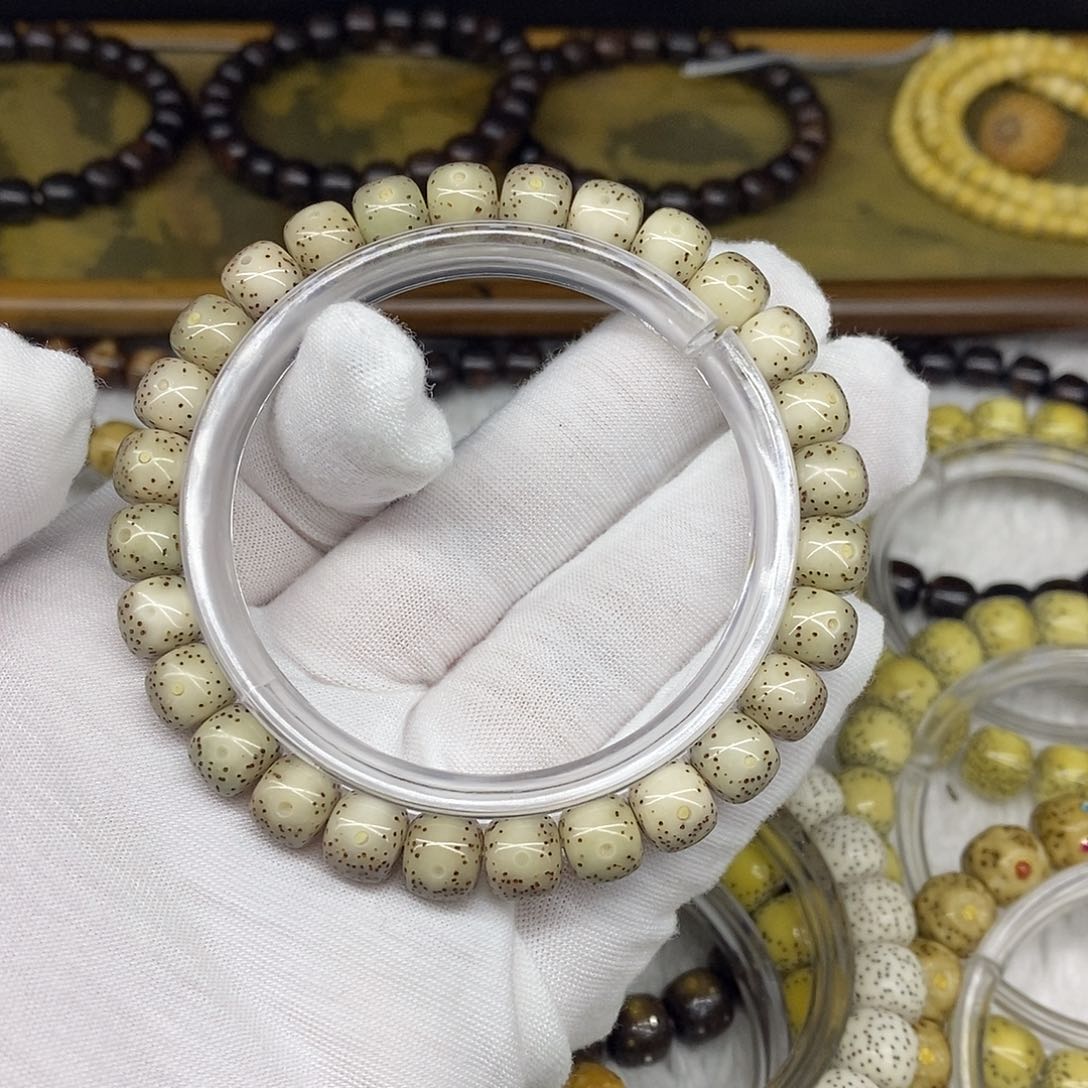 星月菩提手串8.5冰糖