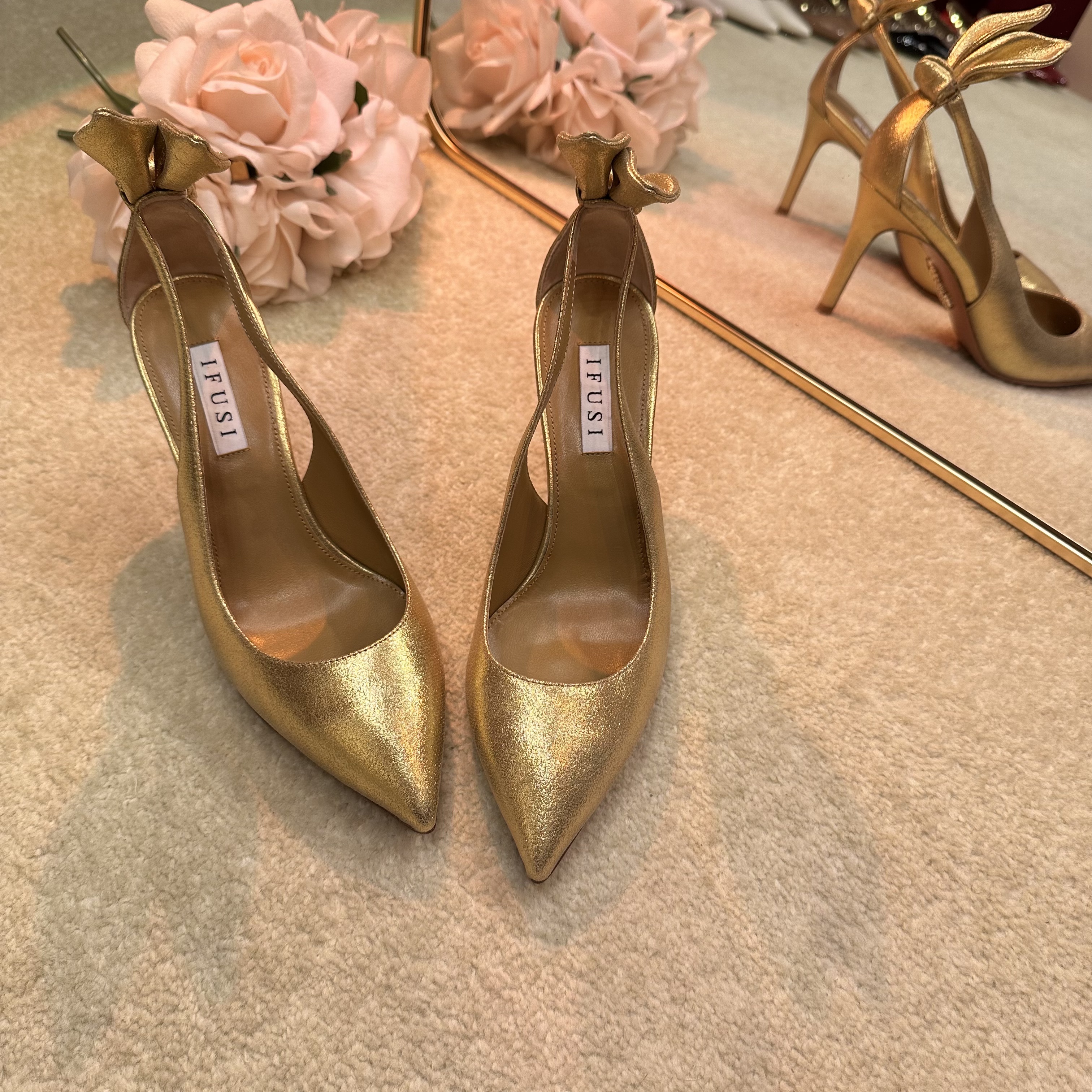 【春夏新款】IFUSI 时尚优雅兔耳朵羊皮高跟鞋凉鞋 F25-1