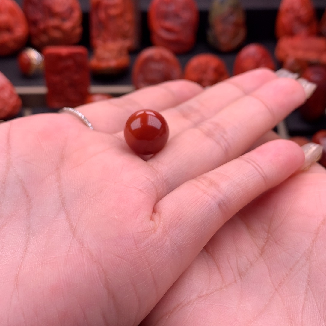 南红玛瑙南红川料原矿圆珠13mm未镶嵌