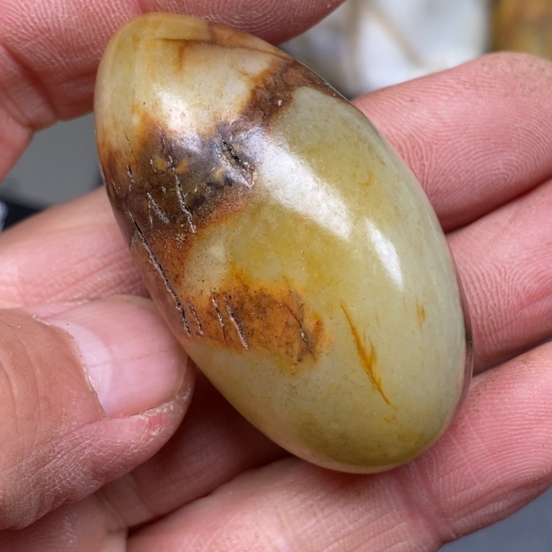 和田玉（糖玉）笔搁未镶嵌