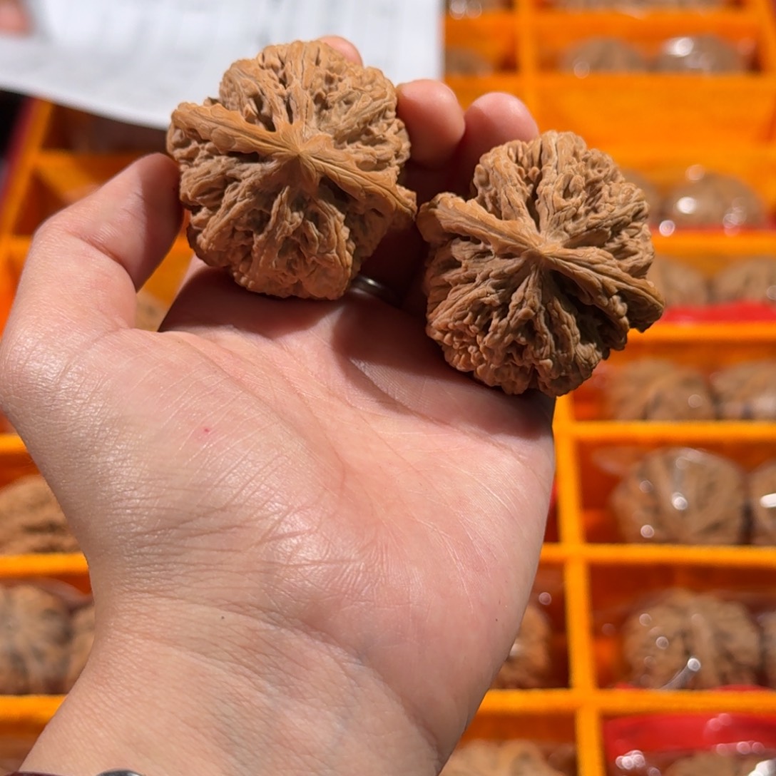 文玩核桃把件921号41-42mm平谷大粗筋