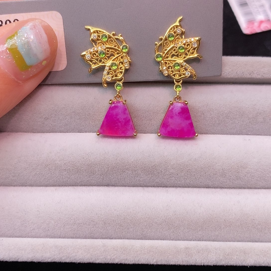 苏纪石（舒俱来）18K金镶嵌耳钉