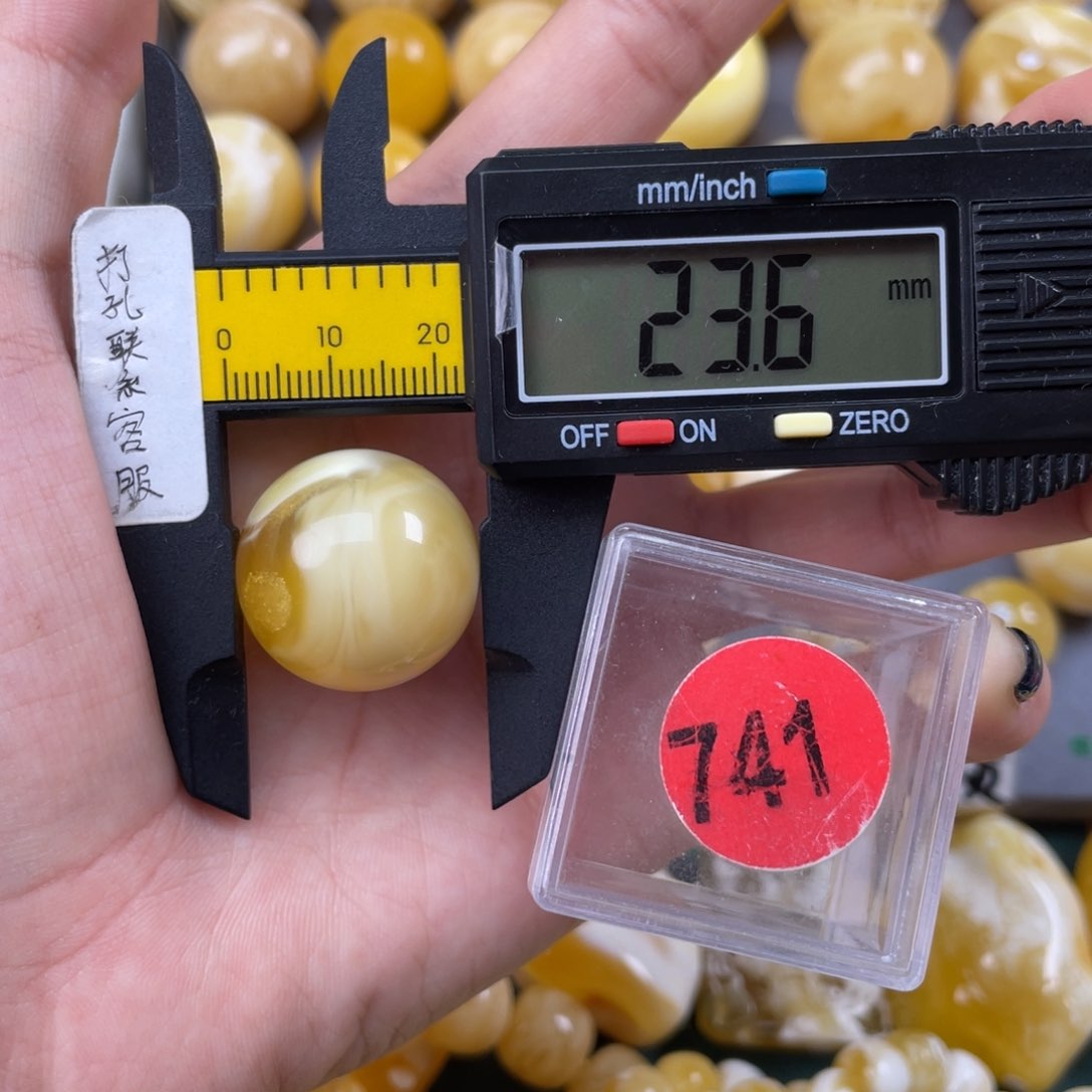 未镶嵌琥珀珠宝奇石微瑕，未打孔