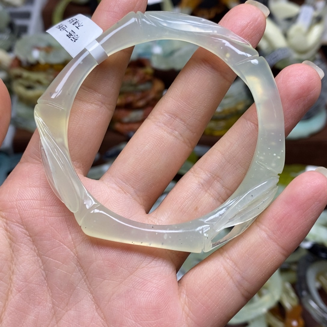 未镶嵌蛇纹石玉手镯