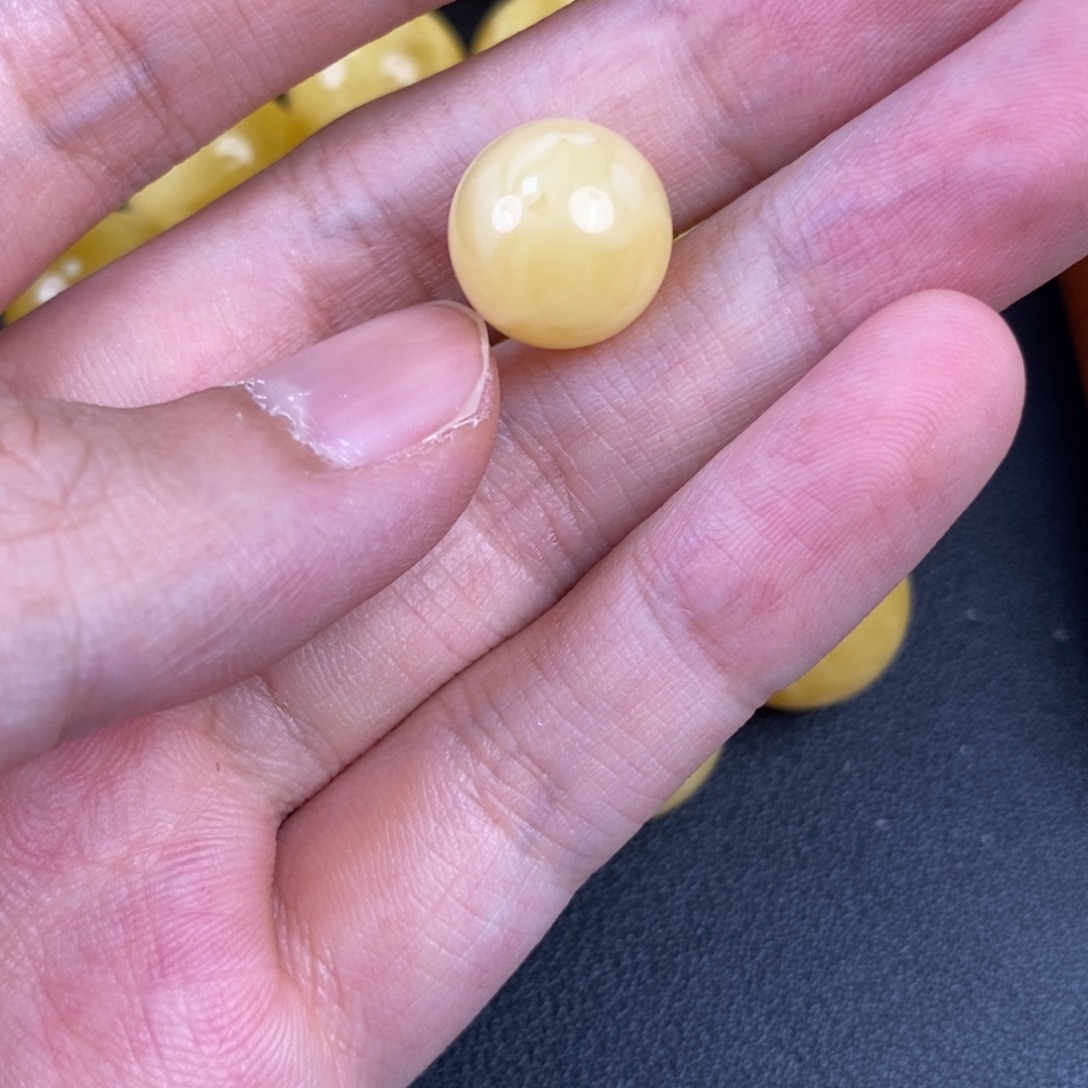 裸石琥珀未镶嵌浓蜡12