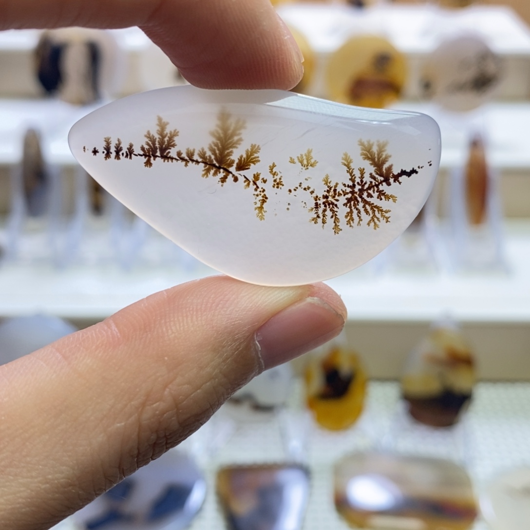 玛瑙/玉髓未镶嵌吊坠(不含链)