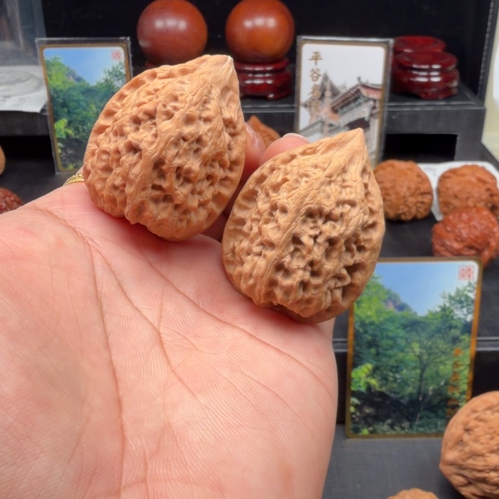 吊坠文玩核桃全品沈阳鸡心无修