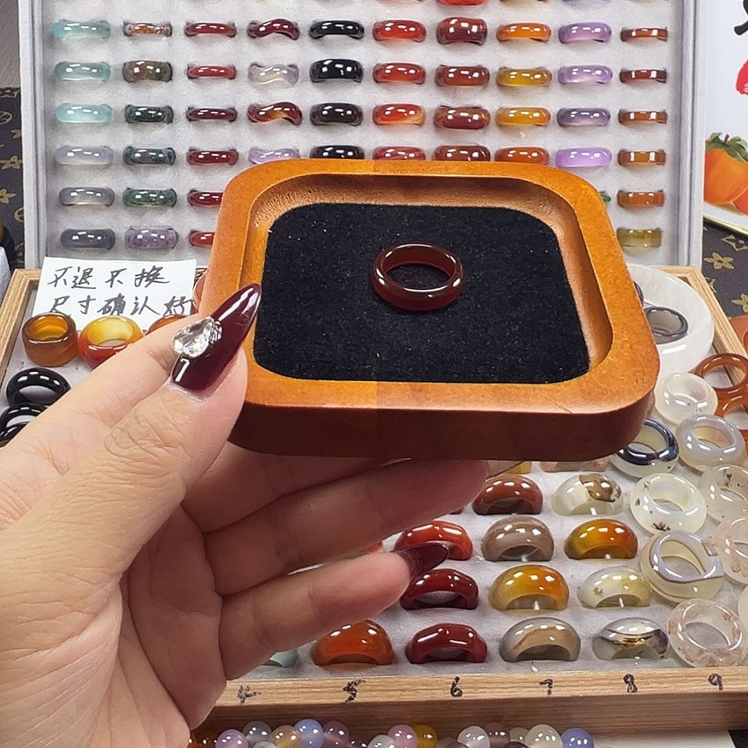 玛瑙/玉髓未镶嵌戒指A11不退换17港14+