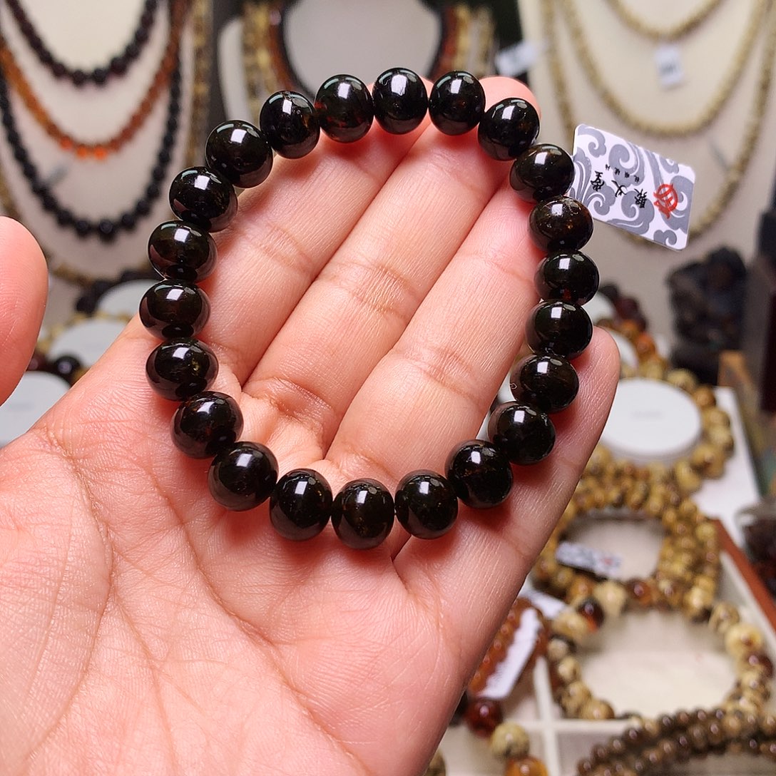 琥珀未镶嵌裸石抚顺琥珀