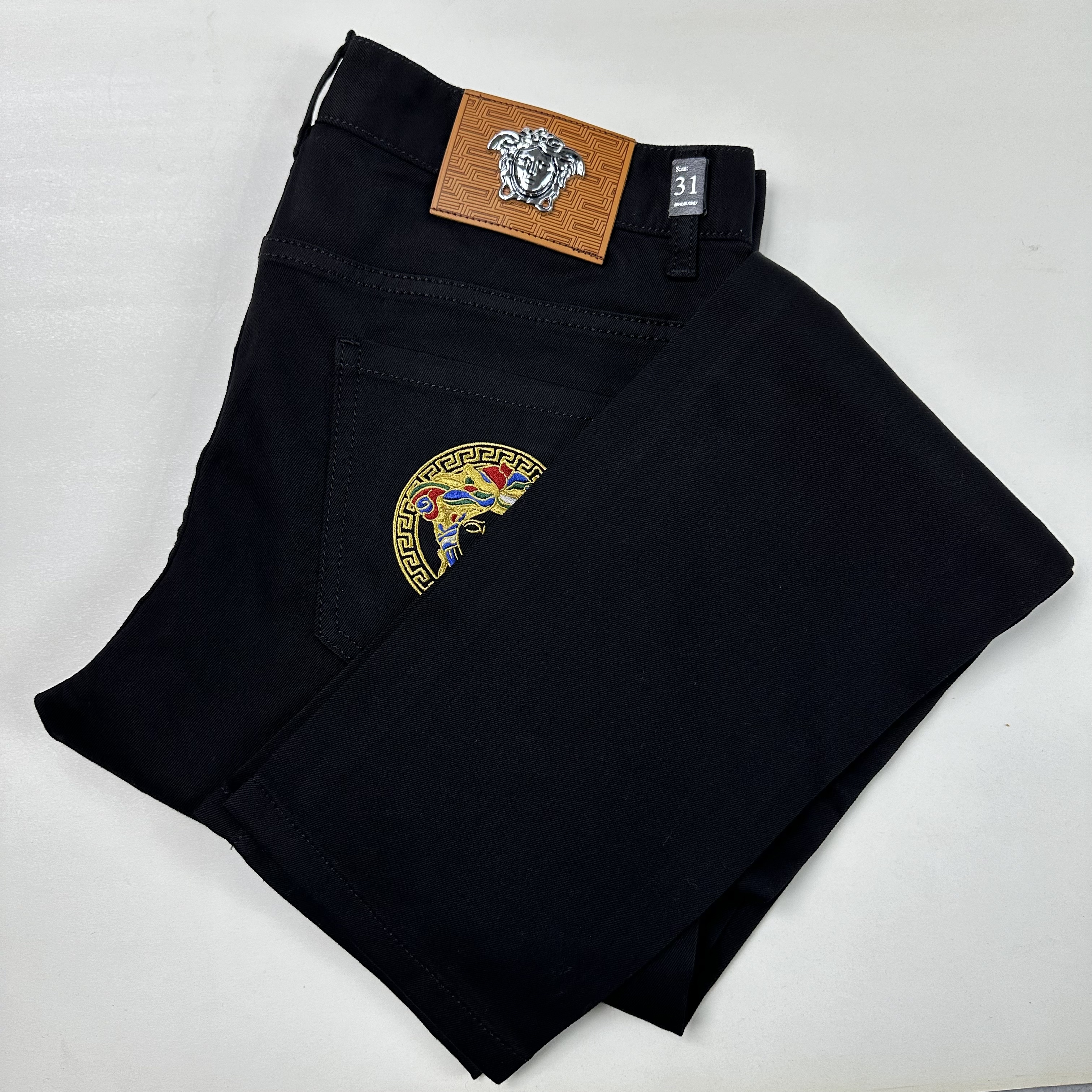 彩标刺绣美人头春夏欧版高品质男士牛仔直筒裤时尚百搭商务休闲