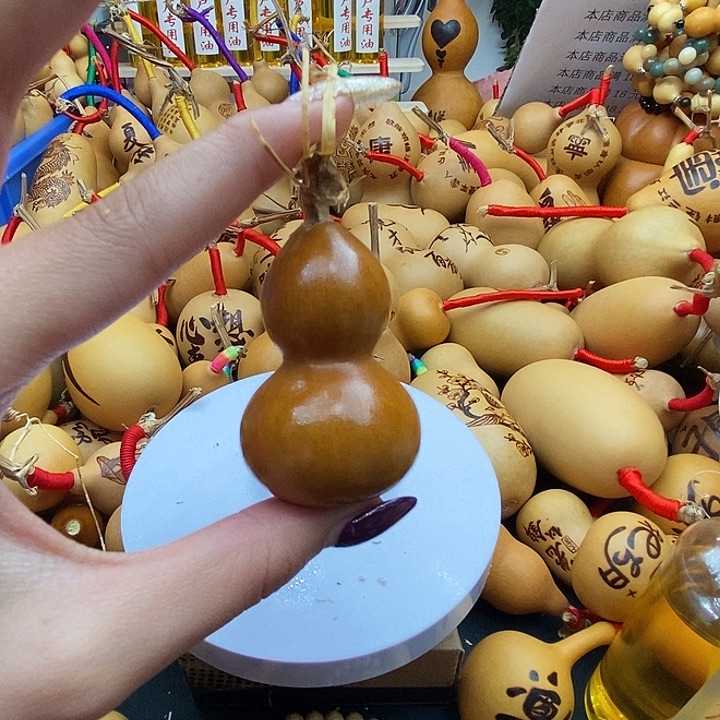 爱***儿香榧木葫芦工艺品