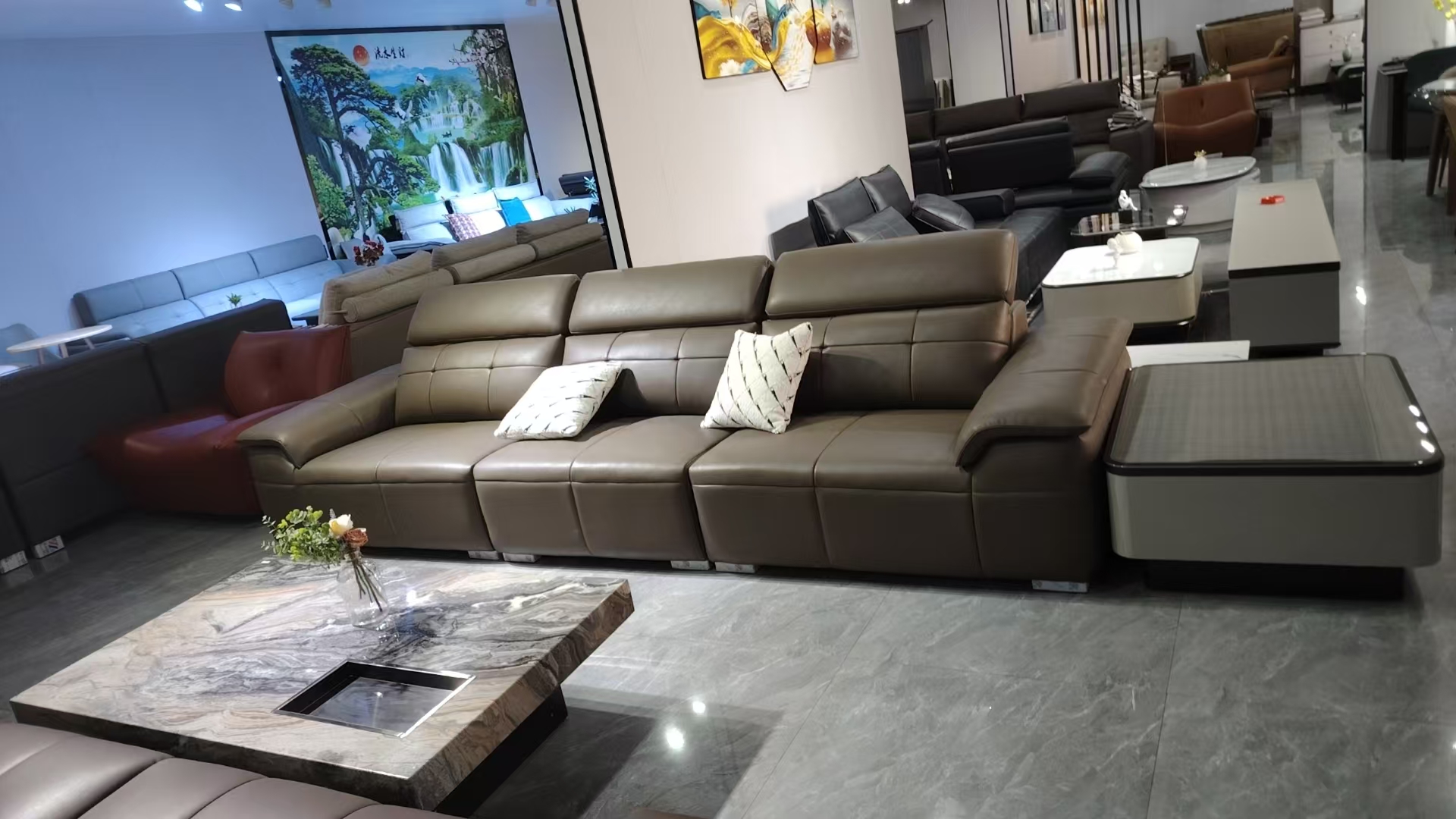 圣嘉艺2025简约轻奢实木沙发