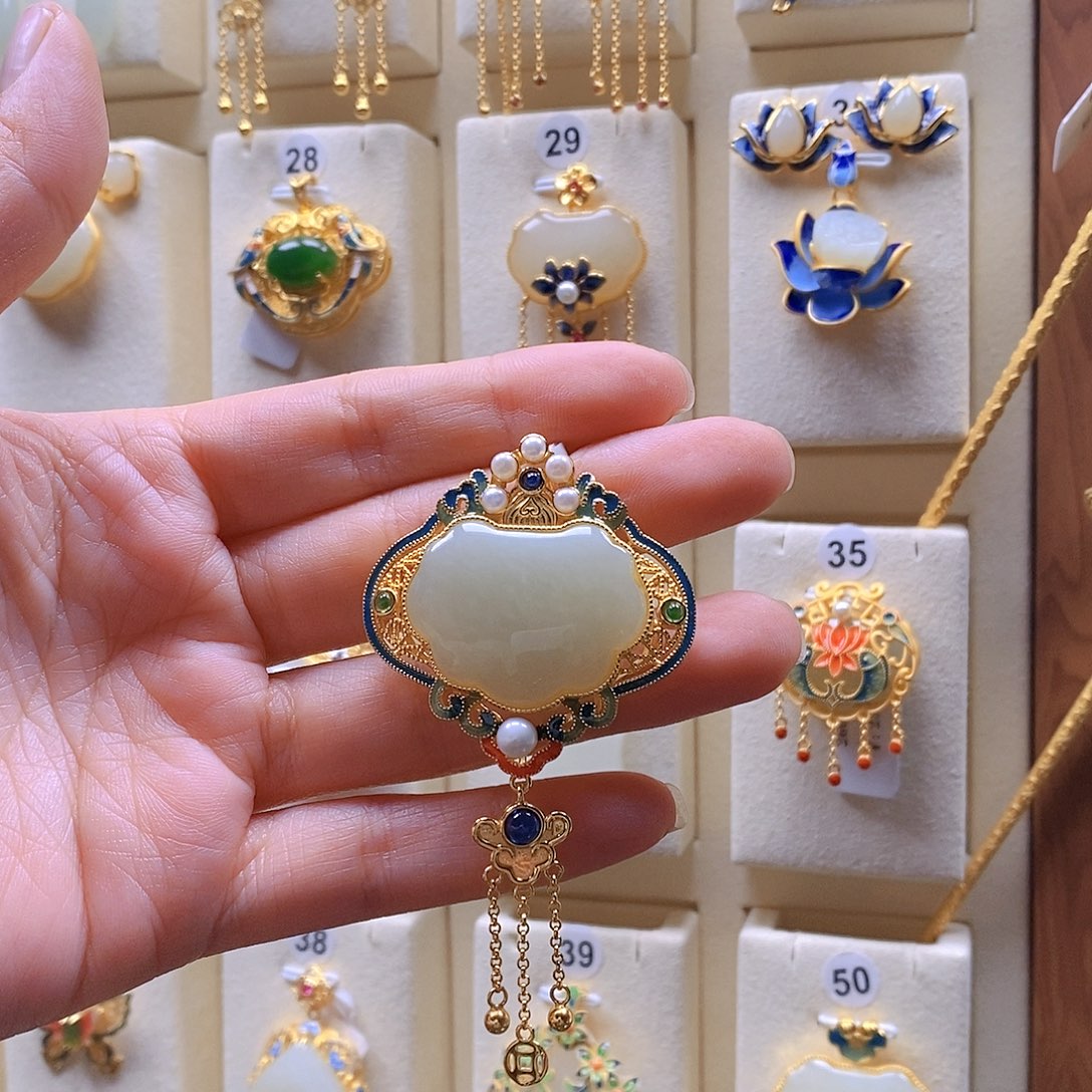 和田玉颈饰银S925镶嵌