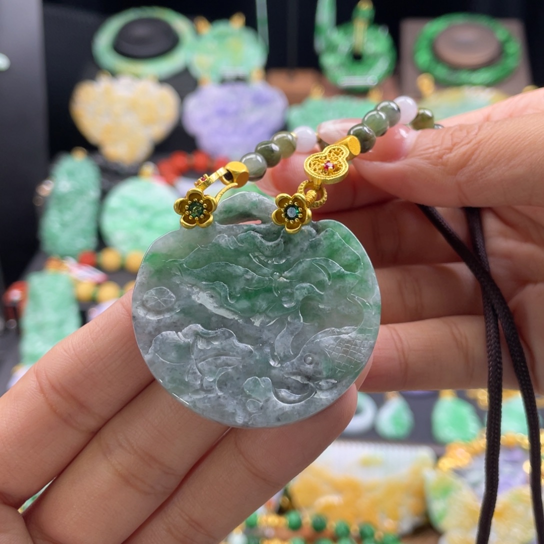 翡翠未镶嵌颈饰代编织