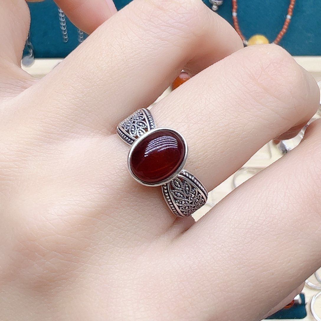 血珀戒指银S925镶嵌天然