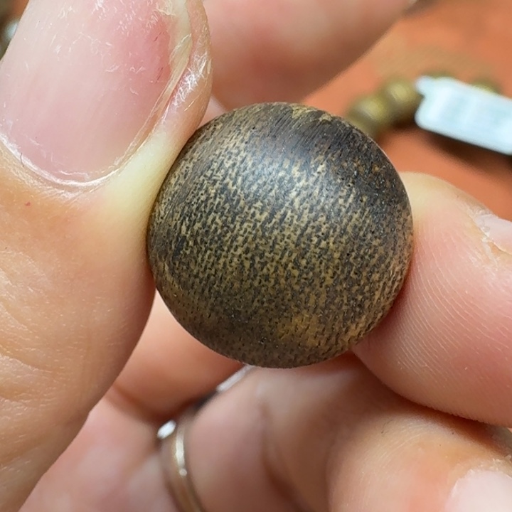 大叶紫檀（黑酸枝木类）