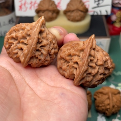 【闪购商品】文玩核桃吊坠42龙门涧