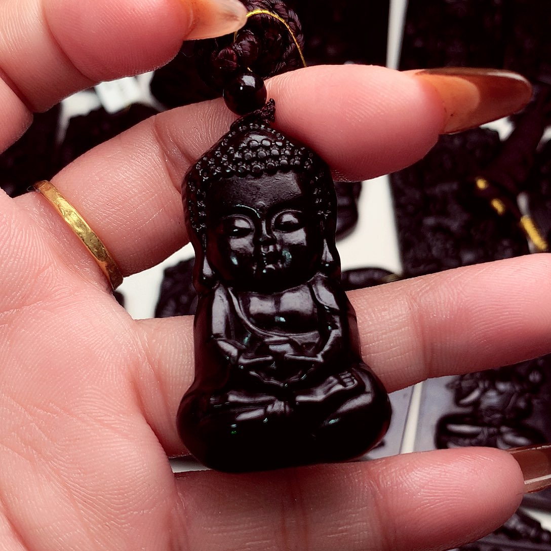 做***己翡翠未镶嵌颈饰天然缅料a货钢琴黑特色题材挂件