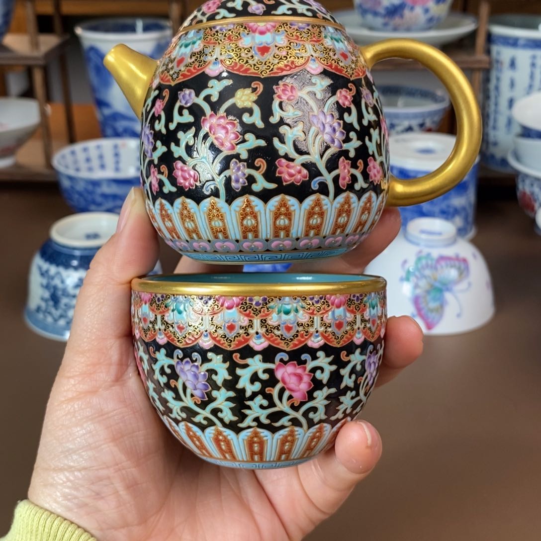 景德镇陶瓷手工手绘