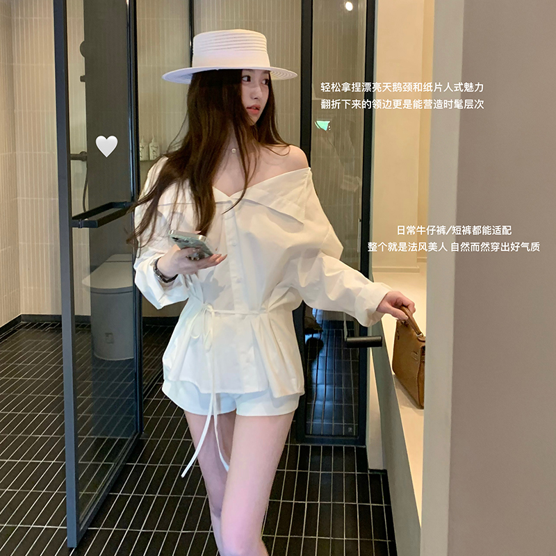 肉完 天鹅颈纸片人/法风美人翻领收腰腰带白色露肩一字肩衬衫