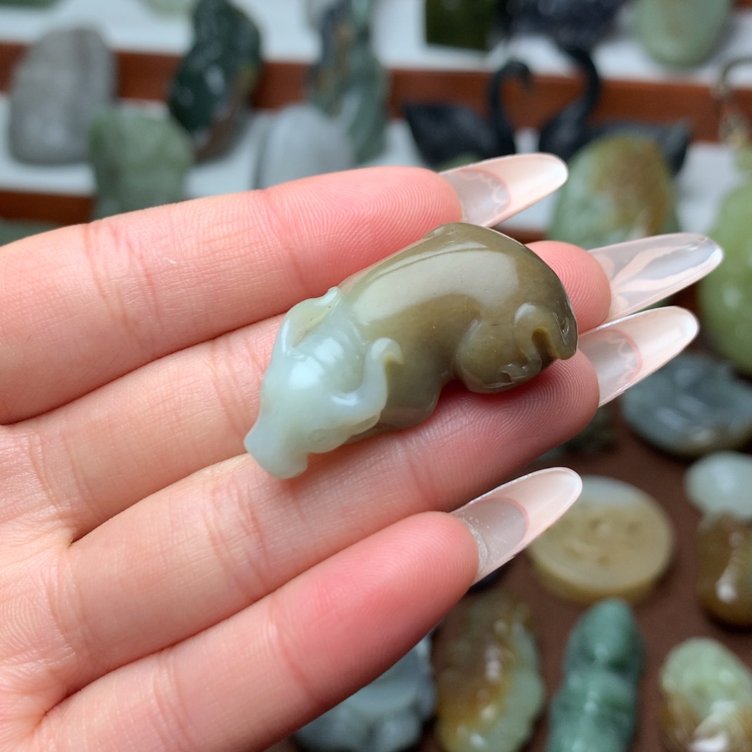 和田玉挂件未镶嵌