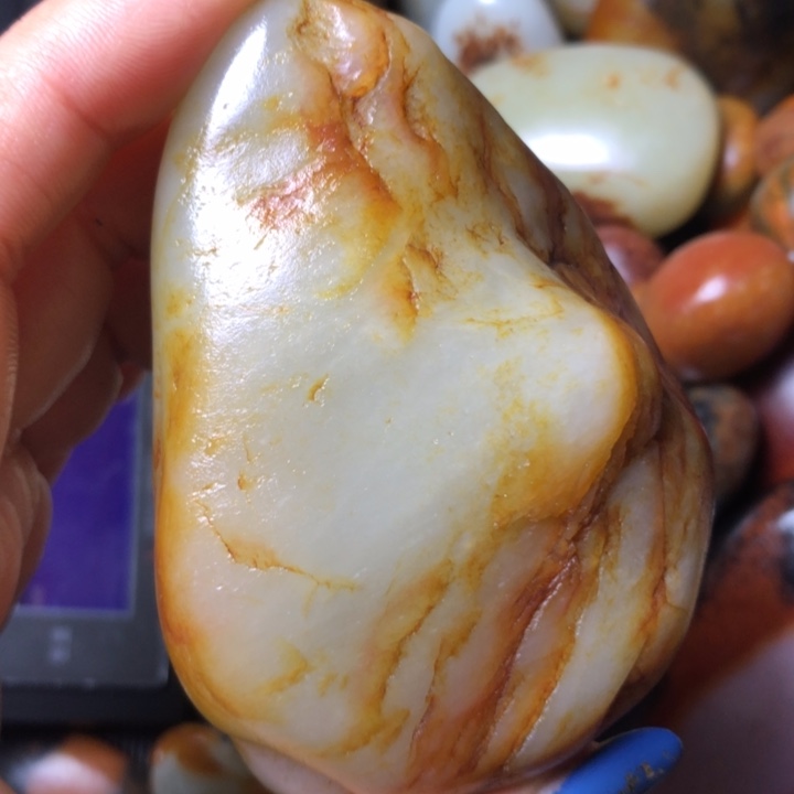 和田玉未镶嵌珠宝奇石