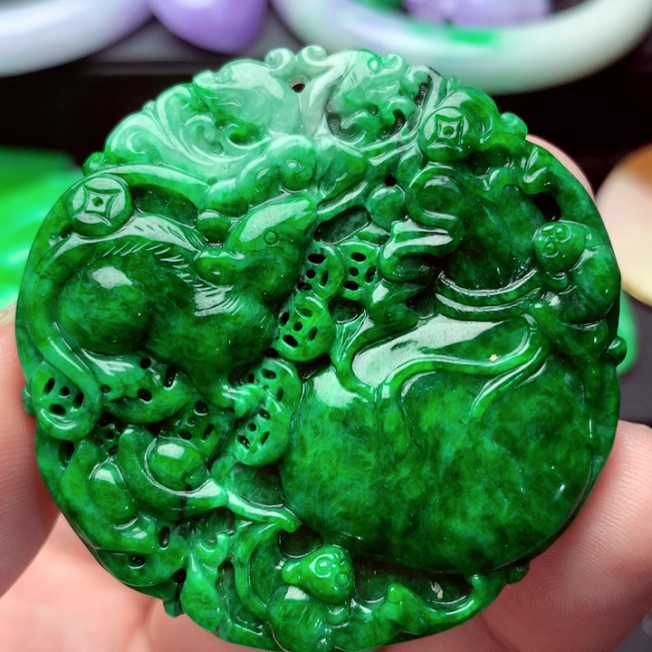 翡翠未镶嵌吊坠(不含链)