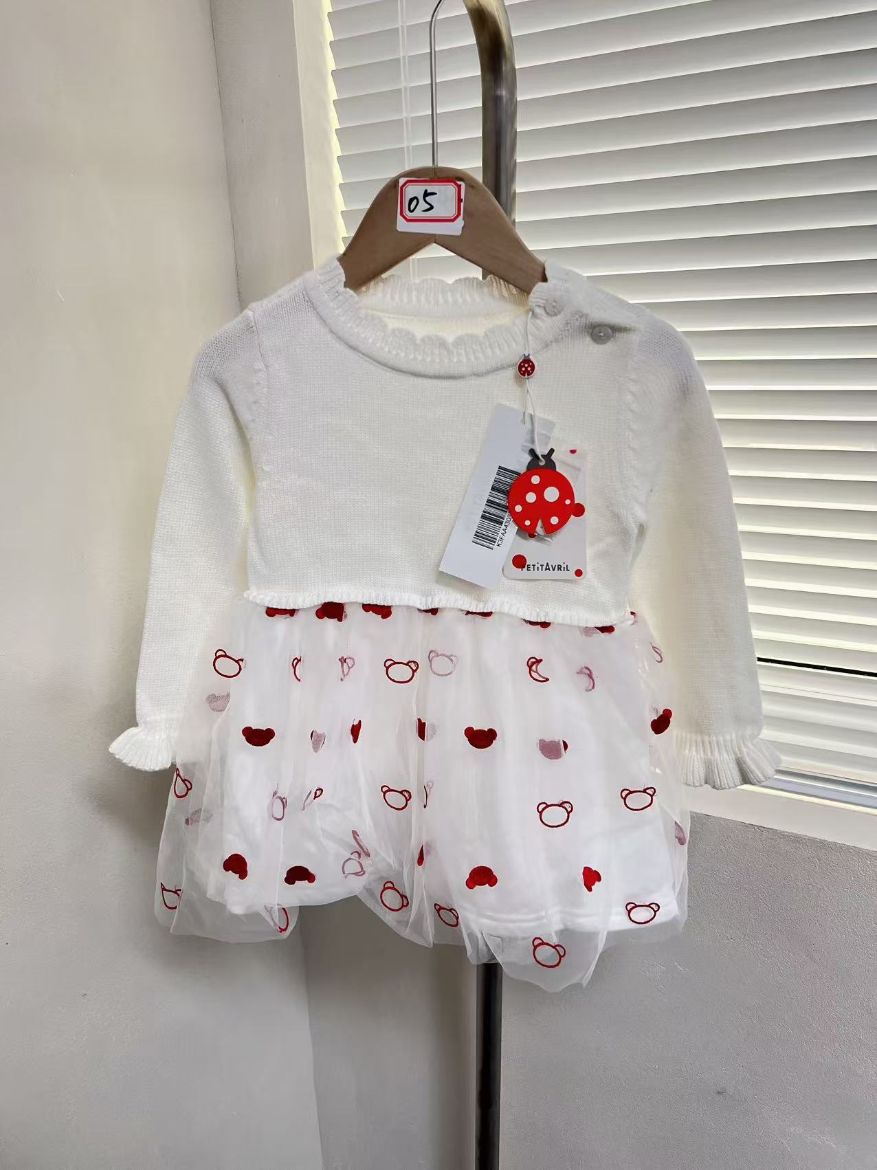 Petit Avril/贝甜冬季小熊针织长袖连衣裙05